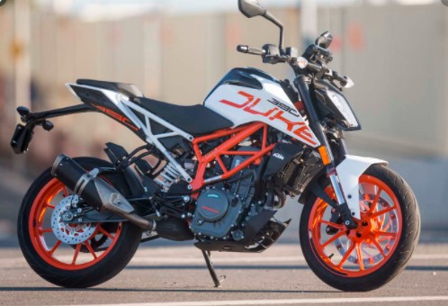 KTM Duke 200 White.jpg