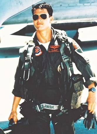 top_gun_maverick_tom_cruise_suited.jpg