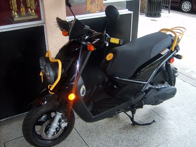 MUERTE<br />2009 Zuma 125