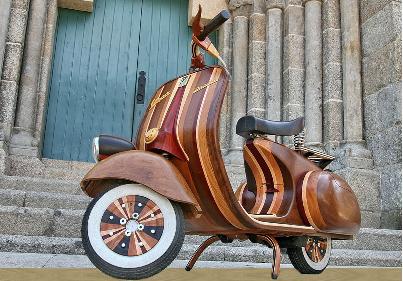 Carlos-Alberto-Wooden-Vespa (1).jpg