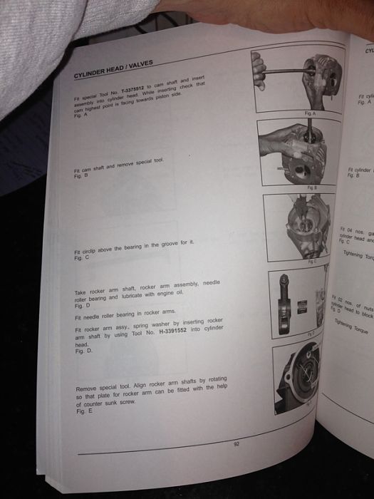Page example of the Stella 4T Service Station Manual