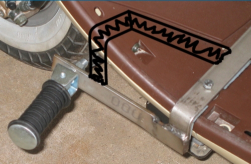 foot pegs 3 - issue31.jpg