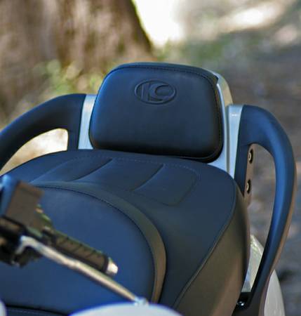 Unblemished Seat!