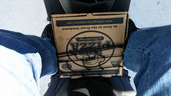 pizza 2 (600x338).jpg