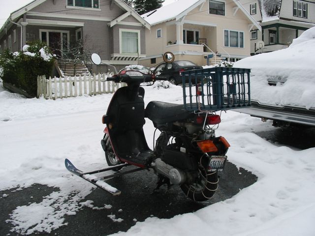 snow_scooter.jpg