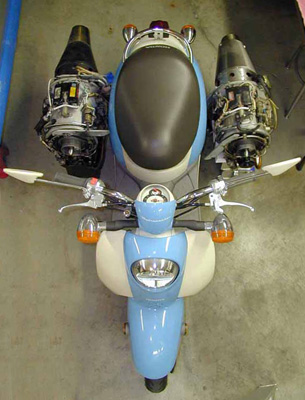 SCOOTE3PS-400.jpg