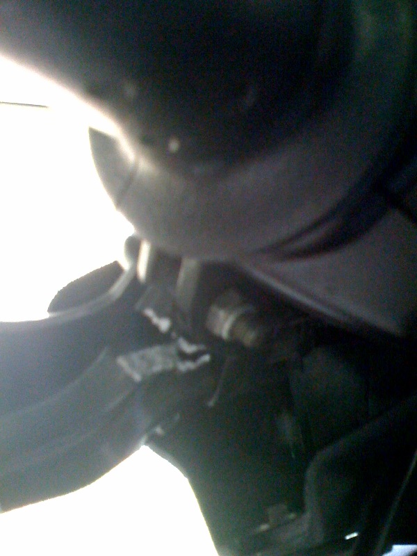 brokenleftbrakehandlescooter.jpg
