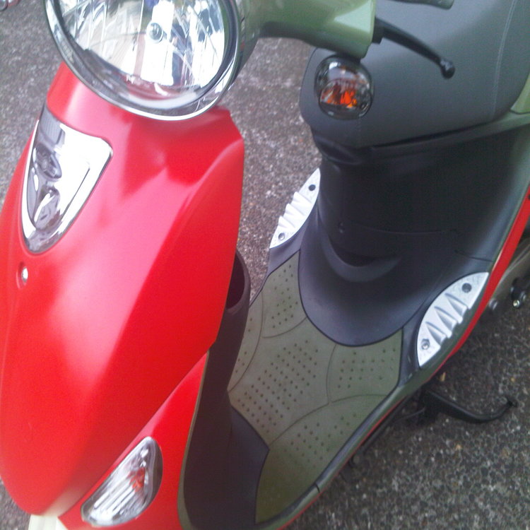 Scooter half-way-painted pic taken moderate sunlight.jpg